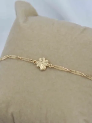 zlatna narukvica detelina od žutog ili belog zlata, finoća 585, dostupna u više debljina